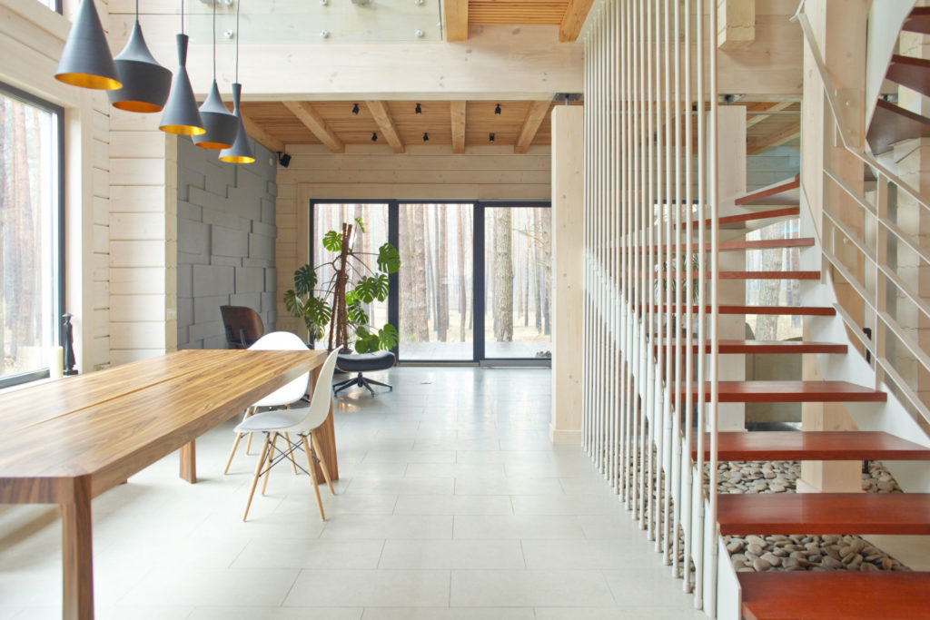 木製を基調としたリビング